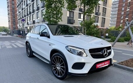 Mercedes-Benz GLE Coupe AMG, 2017 год, 4 000 000 рублей, 2 фотография