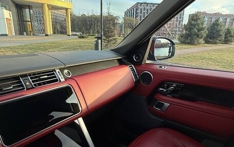 Land Rover Range Rover IV рестайлинг, 2020 год, 9 000 000 рублей, 4 фотография