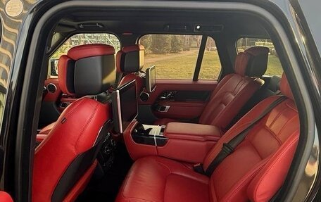 Land Rover Range Rover IV рестайлинг, 2020 год, 9 000 000 рублей, 5 фотография