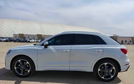 Audi Q3, 2023 год, 2 390 000 рублей, 8 фотография