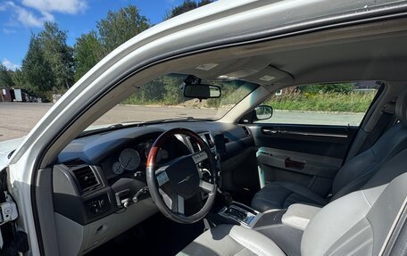 Chrysler 300C II, 2006 год, 895 000 рублей, 5 фотография