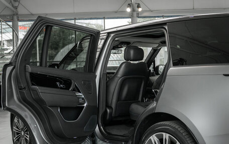 Land Rover Range Rover IV рестайлинг, 2022 год, 14 500 000 рублей, 29 фотография