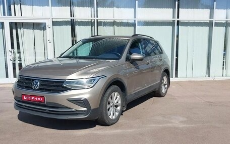 Volkswagen Tiguan II, 2021 год, 2 720 000 рублей, 1 фотография