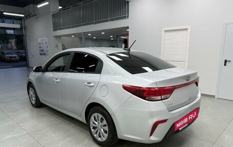 KIA Rio IV, 2019 год, 1 200 000 рублей, 8 фотография