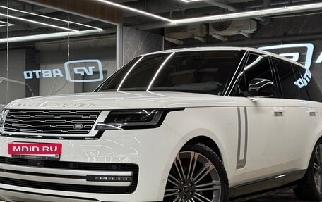 Land Rover Range Rover IV рестайлинг, 2022 год, 17 900 000 рублей, 2 фотография