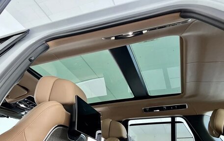 Land Rover Range Rover IV рестайлинг, 2022 год, 17 900 000 рублей, 16 фотография