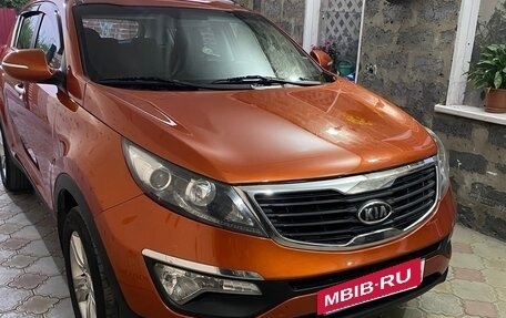 KIA Sportage III, 2010 год, 995 000 рублей, 2 фотография