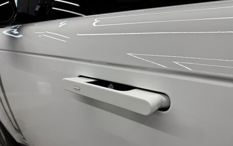 Land Rover Range Rover IV рестайлинг, 2022 год, 17 900 000 рублей, 37 фотография