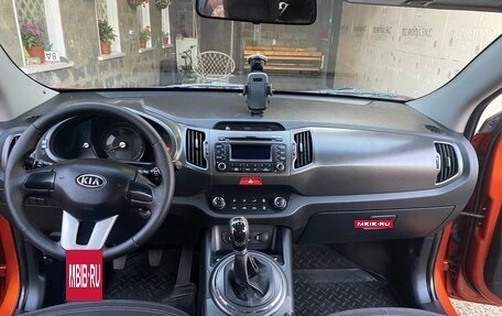 KIA Sportage III, 2010 год, 995 000 рублей, 8 фотография