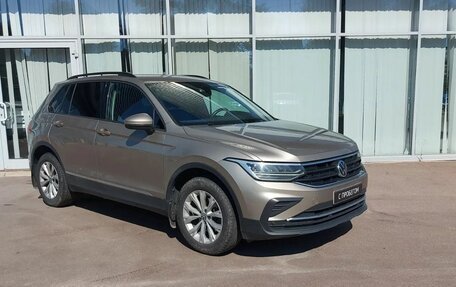 Volkswagen Tiguan II, 2021 год, 2 720 000 рублей, 3 фотография