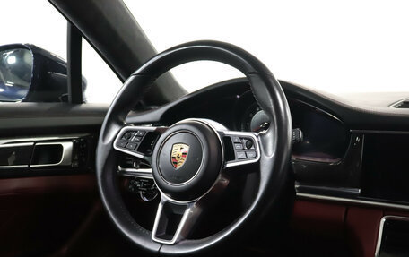 Porsche Panamera II рестайлинг, 2017 год, 8 300 000 рублей, 15 фотография