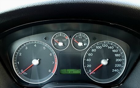 Ford Focus II рестайлинг, 2005 год, 399 000 рублей, 22 фотография