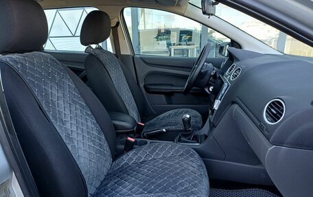 Ford Focus II рестайлинг, 2005 год, 399 000 рублей, 20 фотография