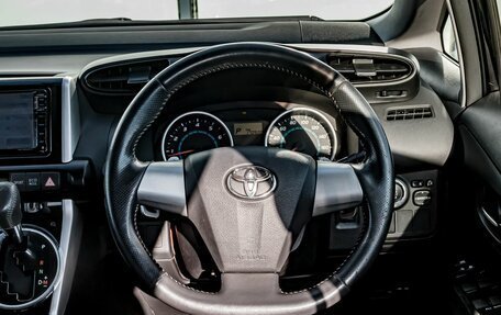 Toyota Wish II, 2011 год, 1 300 000 рублей, 17 фотография