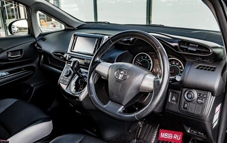 Toyota Wish II, 2011 год, 1 300 000 рублей, 16 фотография