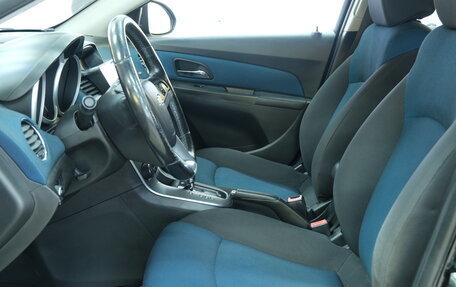Chevrolet Cruze II, 2011 год, 899 000 рублей, 8 фотография