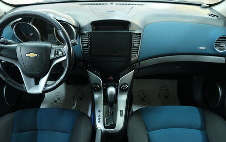 Chevrolet Cruze II, 2011 год, 899 000 рублей, 14 фотография