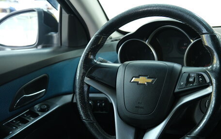 Chevrolet Cruze II, 2011 год, 899 000 рублей, 13 фотография