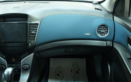 Chevrolet Cruze II, 2011 год, 899 000 рублей, 18 фотография