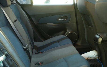 Chevrolet Cruze II, 2011 год, 899 000 рублей, 22 фотография
