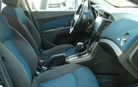 Chevrolet Cruze II, 2011 год, 899 000 рублей, 20 фотография