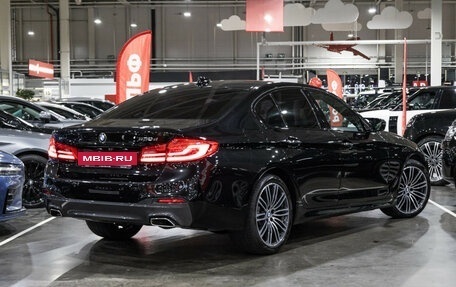 BMW 5 серия, 2018 год, 3 890 000 рублей, 8 фотография