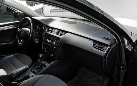 Skoda Octavia, 2020 год, 2 350 000 рублей, 16 фотография