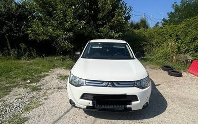 Mitsubishi Outlander III рестайлинг 3, 2013 год, 1 500 000 рублей, 1 фотография