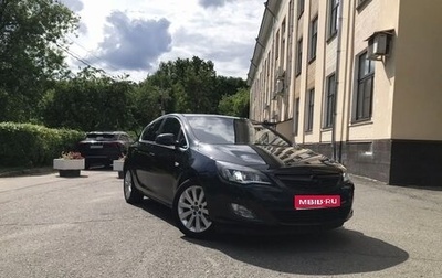 Opel Astra J, 2011 год, 650 000 рублей, 1 фотография