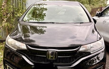 Honda Fit III, 2019 год, 1 549 000 рублей, 1 фотография