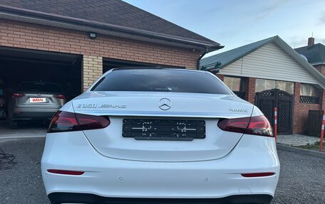 Mercedes-Benz E-Класс, 2021 год, 6 900 000 рублей, 2 фотография