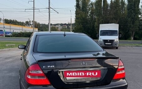 Mercedes-Benz E-Класс, 2002 год, 950 000 рублей, 3 фотография