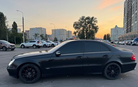 Mercedes-Benz E-Класс, 2002 год, 950 000 рублей, 5 фотография