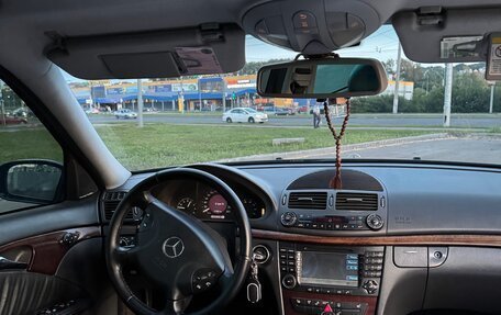 Mercedes-Benz E-Класс, 2002 год, 950 000 рублей, 8 фотография