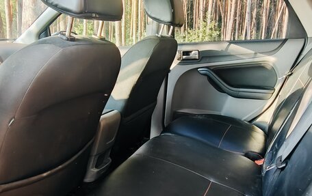 Ford Focus II рестайлинг, 2008 год, 310 000 рублей, 8 фотография
