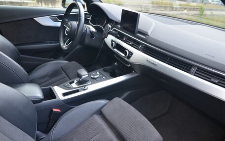 Audi A4, 2019 год, 3 850 000 рублей, 7 фотография