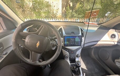 Chevrolet Cruze II, 2014 год, 750 000 рублей, 6 фотография