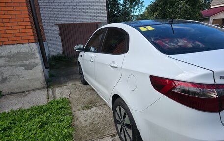 KIA Rio III рестайлинг, 2014 год, 1 000 000 рублей, 4 фотография