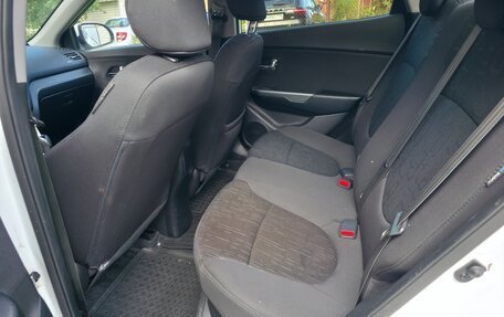 KIA Rio III рестайлинг, 2014 год, 1 000 000 рублей, 9 фотография