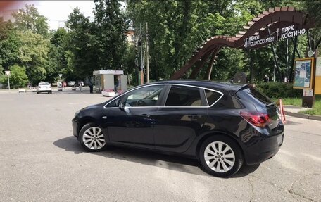 Opel Astra J, 2011 год, 650 000 рублей, 7 фотография