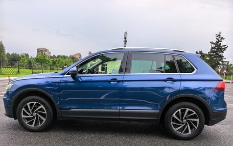 Volkswagen Tiguan II, 2018 год, 1 890 000 рублей, 4 фотография