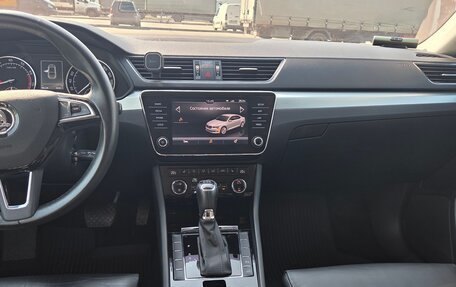 Skoda Superb III рестайлинг, 2019 год, 2 450 000 рублей, 7 фотография