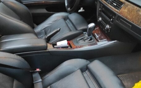 BMW 3 серия, 2007 год, 800 000 рублей, 3 фотография