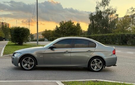 BMW 3 серия, 2007 год, 800 000 рублей, 10 фотография