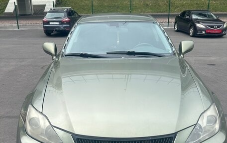 Lexus IS II рестайлинг 2, 2006 год, 650 000 рублей, 2 фотография