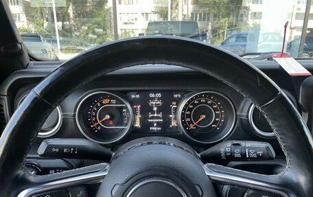 Jeep Wrangler, 2018 год, 3 544 000 рублей, 15 фотография