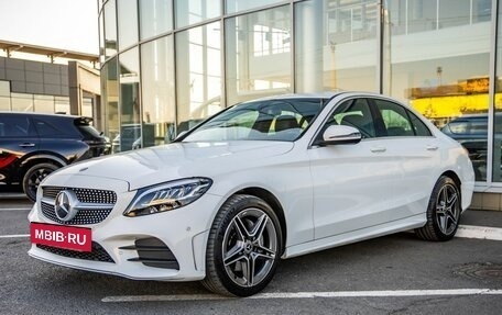 Mercedes-Benz C-Класс, 2018 год, 2 898 000 рублей, 3 фотография