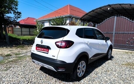 Renault Kaptur I рестайлинг, 2016 год, 1 350 000 рублей, 3 фотография