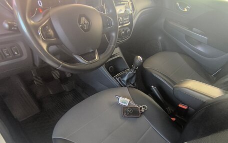 Renault Kaptur I рестайлинг, 2016 год, 1 350 000 рублей, 33 фотография