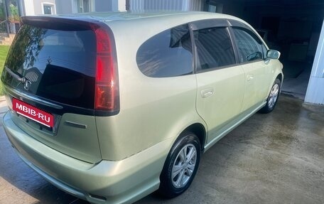Honda Stream I рестайлинг, 2005 год, 650 000 рублей, 3 фотография